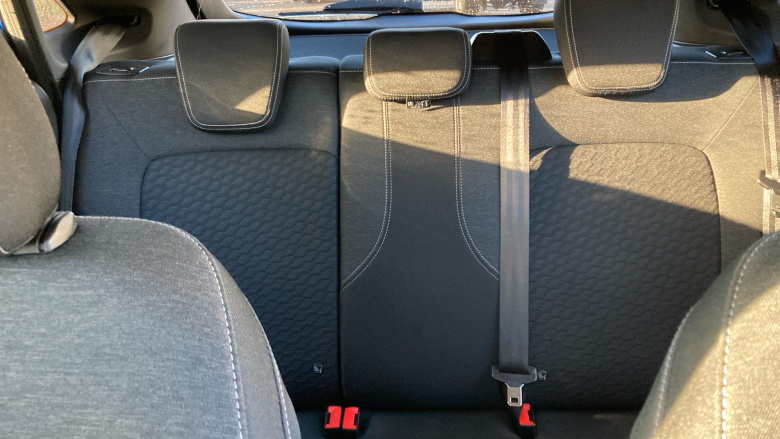 Ford Puma 1.0 EcoBoost Hybrid mHEV Titanium Design 5dr DCT Petrol Hatchback